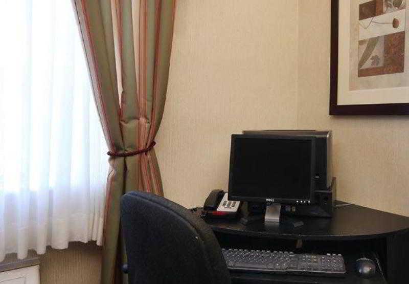 Western Hotel 3*